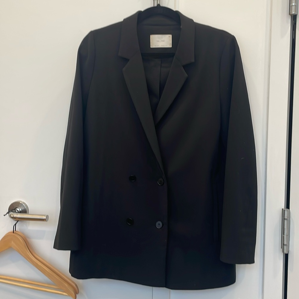 Oak + Fort black blazer size medium